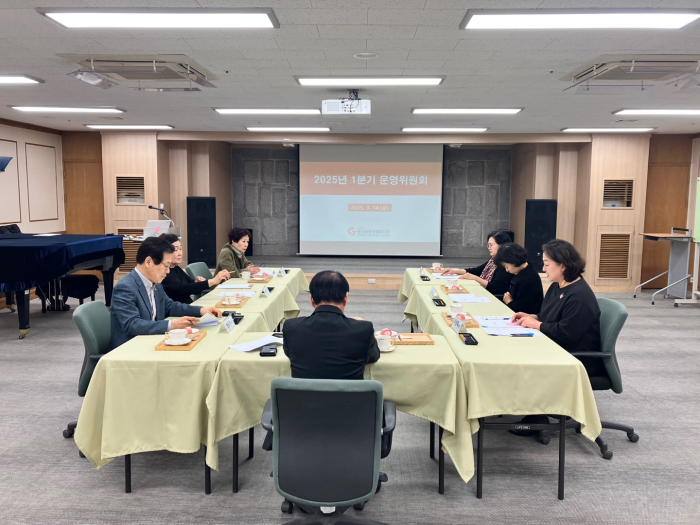 운영위사진1.jpg